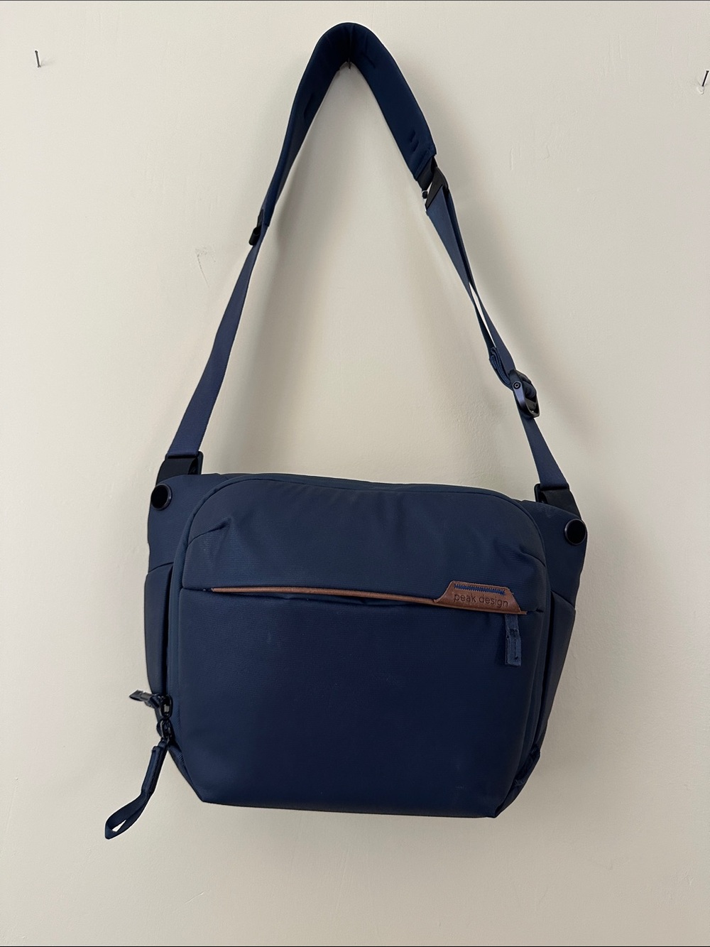 Peak Design Everyday Sling v2 - (6L, Midnight)